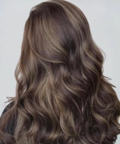 Highlights or highlights for medium hair