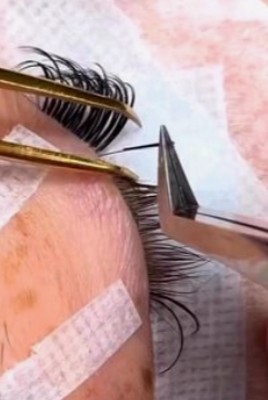 Dense Eyelash Extensions