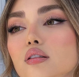 Soft Makeup