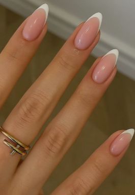 French Manicure (Hands)