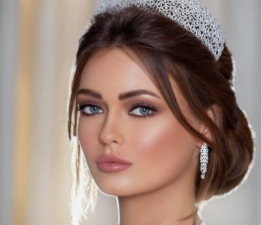Engagement makeup