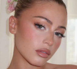 Soft Makeup