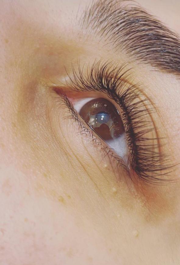 Daily eyelashes