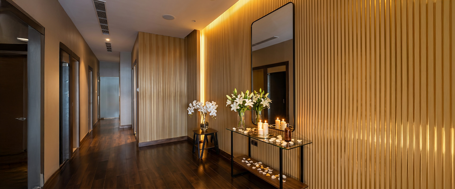 Lavaro Spa-H