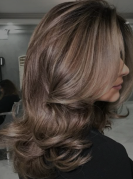 Hair blow Dry with wavey - M