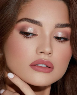 Soft makeup